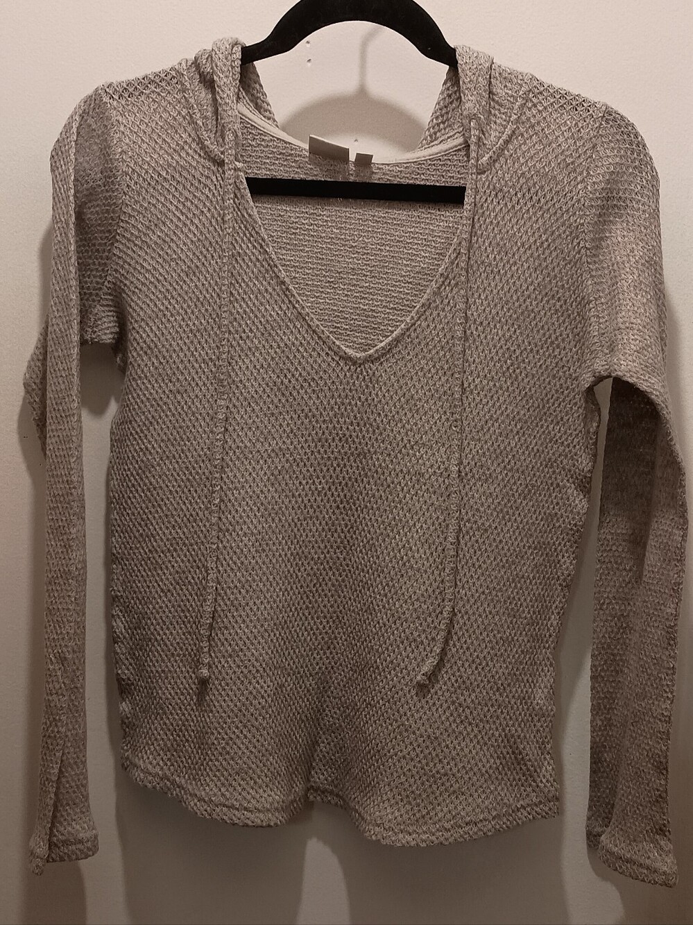 Mudd Light Beige V-Neck Knit Hoodie Sweater